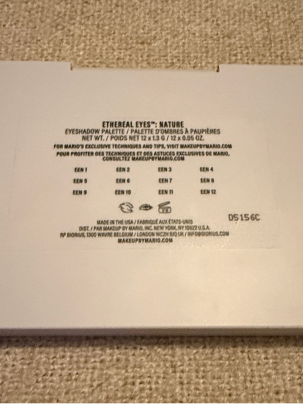 Makeup By Mario White Eyeshadow Compact Limited Edition Never Used - Picture 3 of 3